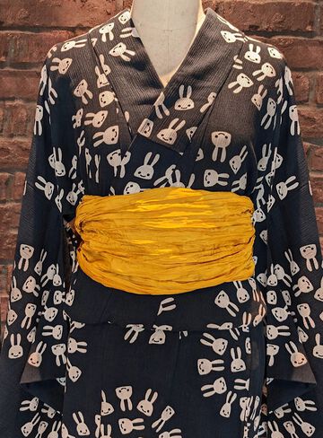 yukata (light cotton kimono worn in the summer or used as a bathrobe),, small image number 7