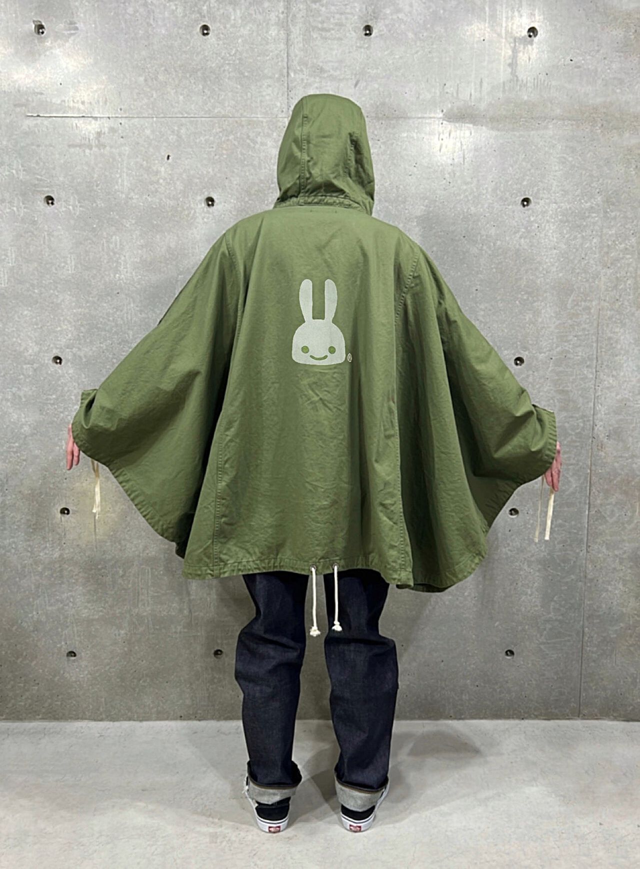 military-style poncho,, large image number 10