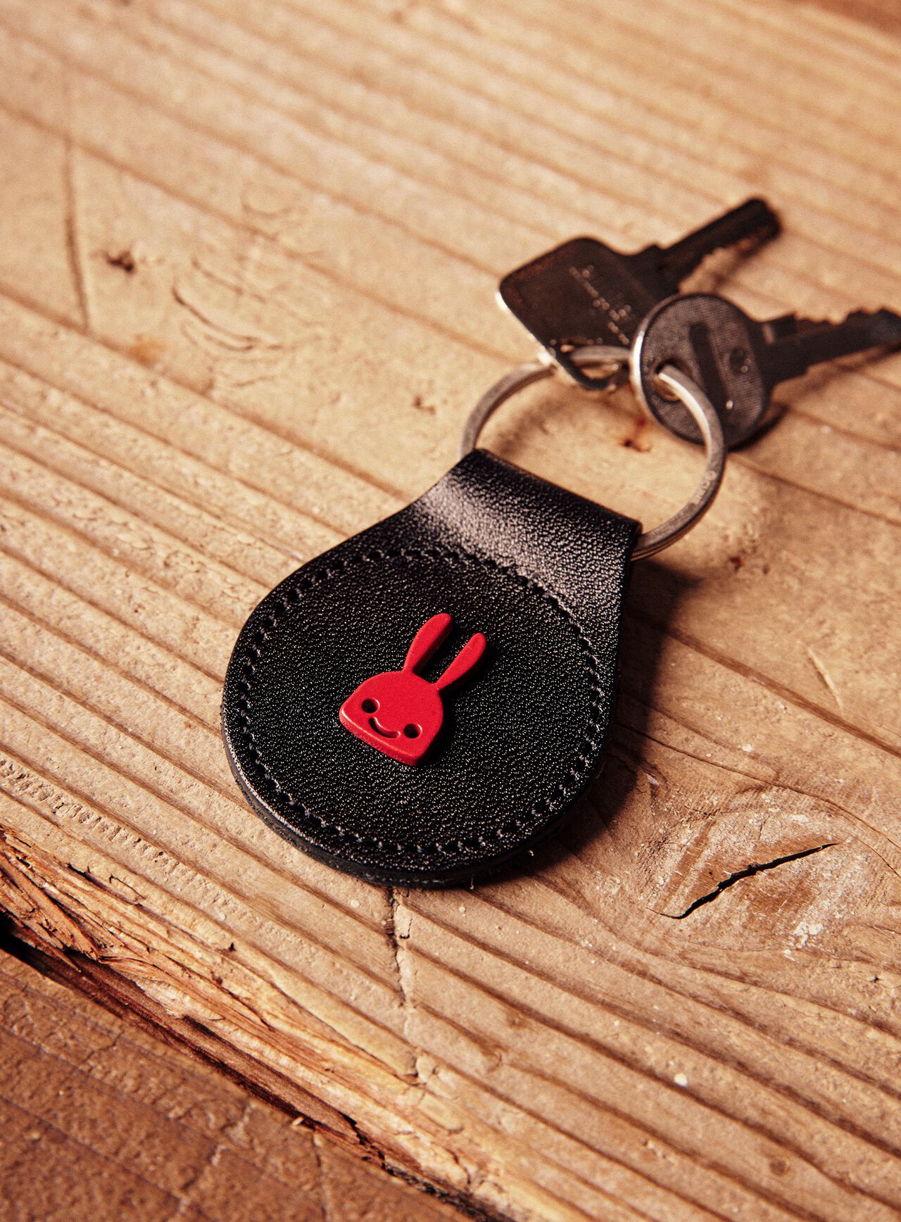 Rabbit studded leather round key ring,ONE, large image number 3